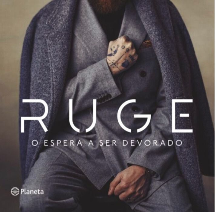 «Me voy a quedar a la orilla de este libro hasta verte rugir»